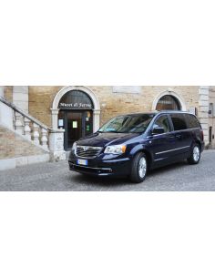 Lancia Voyager Luxury Van